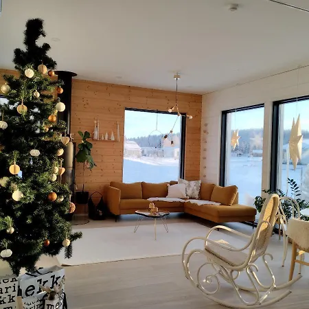 Luxury Snow With Jacuzzi فيلة روفانييمي