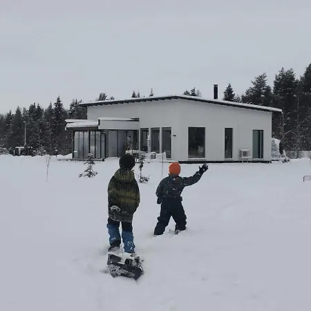 Villa Luxury Snow With Jacuzzi