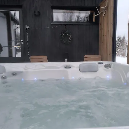 Luxury Snow With Jacuzzi Villa Rovaniemi